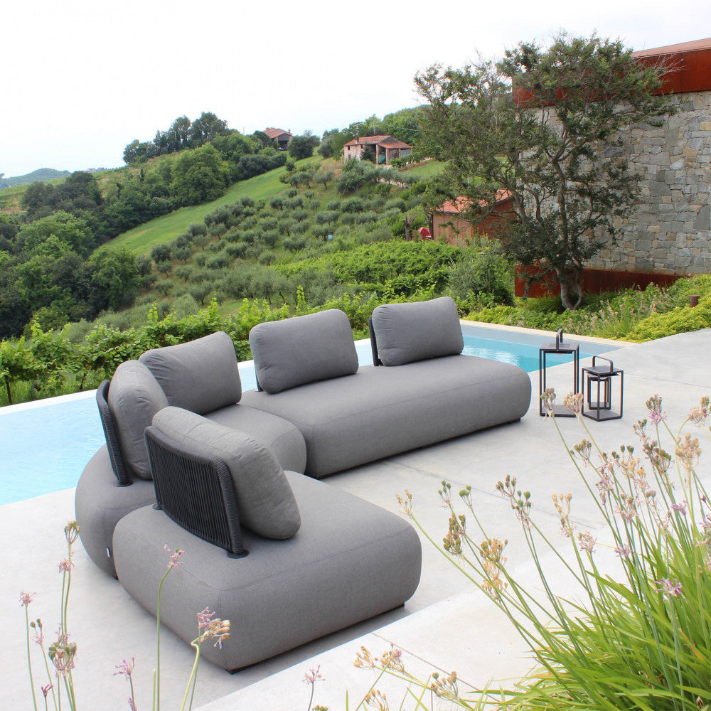 Malawi central sofa with cushions