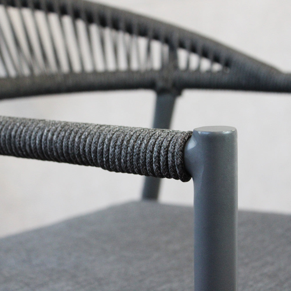 Poltrona corrientes  c/cuscini impilabile