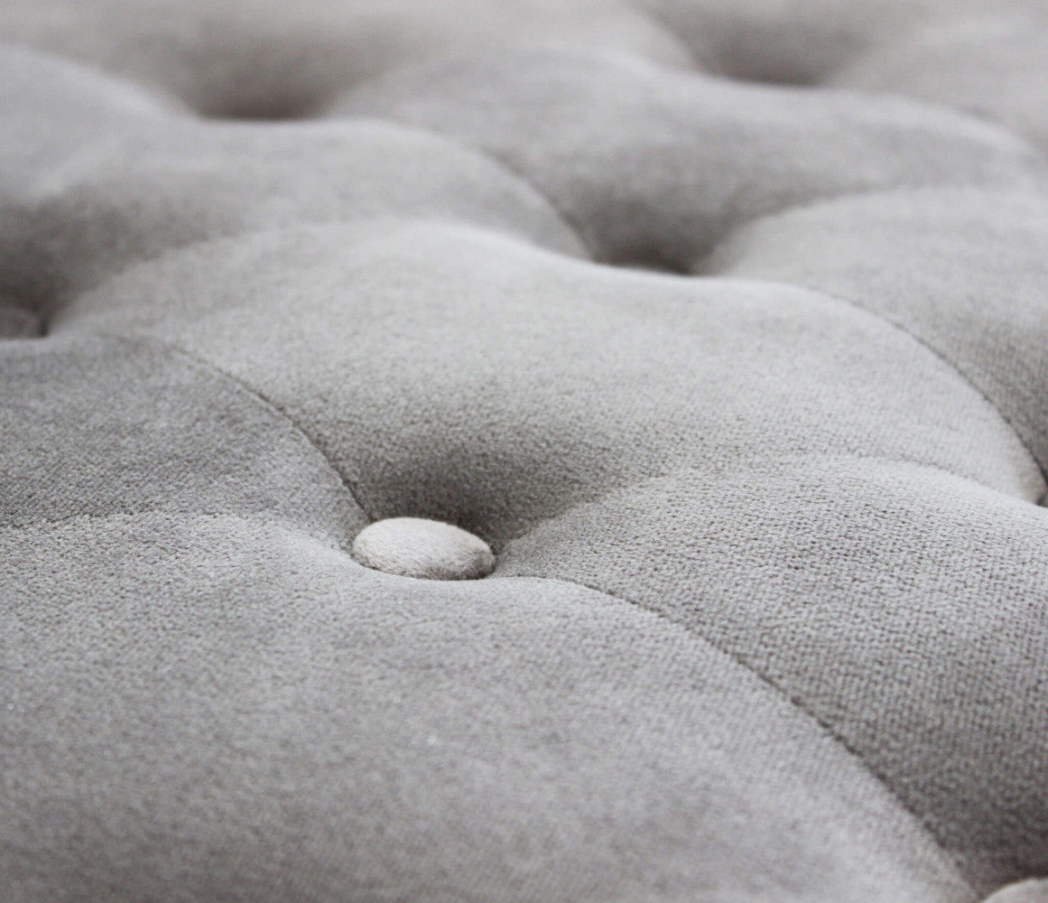 Panca madelyn in velluto taupe