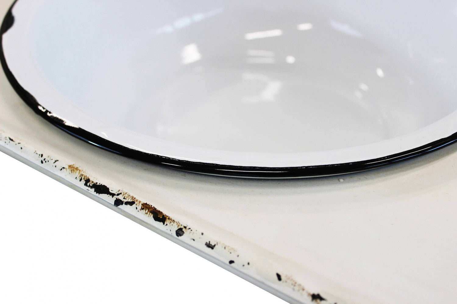 Basin with iron structure Gilles