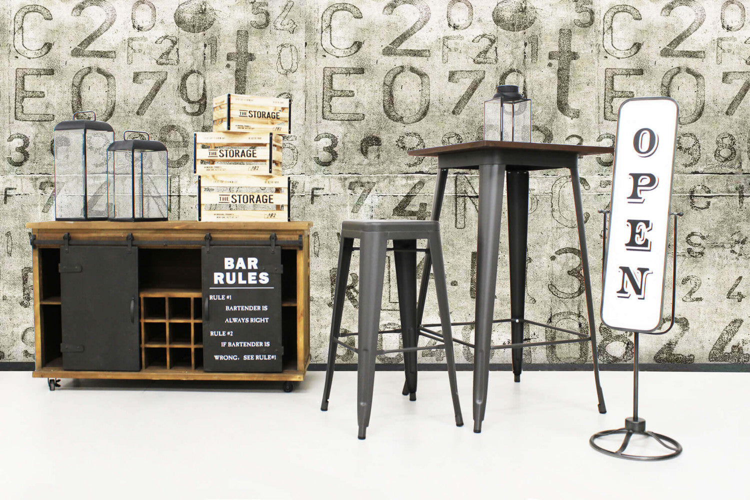 Open/Closed Lazare Iron Sign