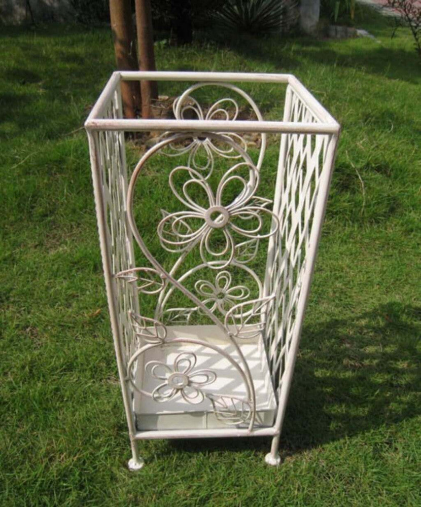 Juliette umbrella stand in antique white