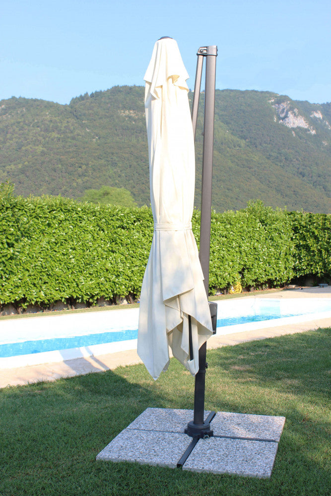 Newton black umbrella p/l 3 x 3 ecru canvas