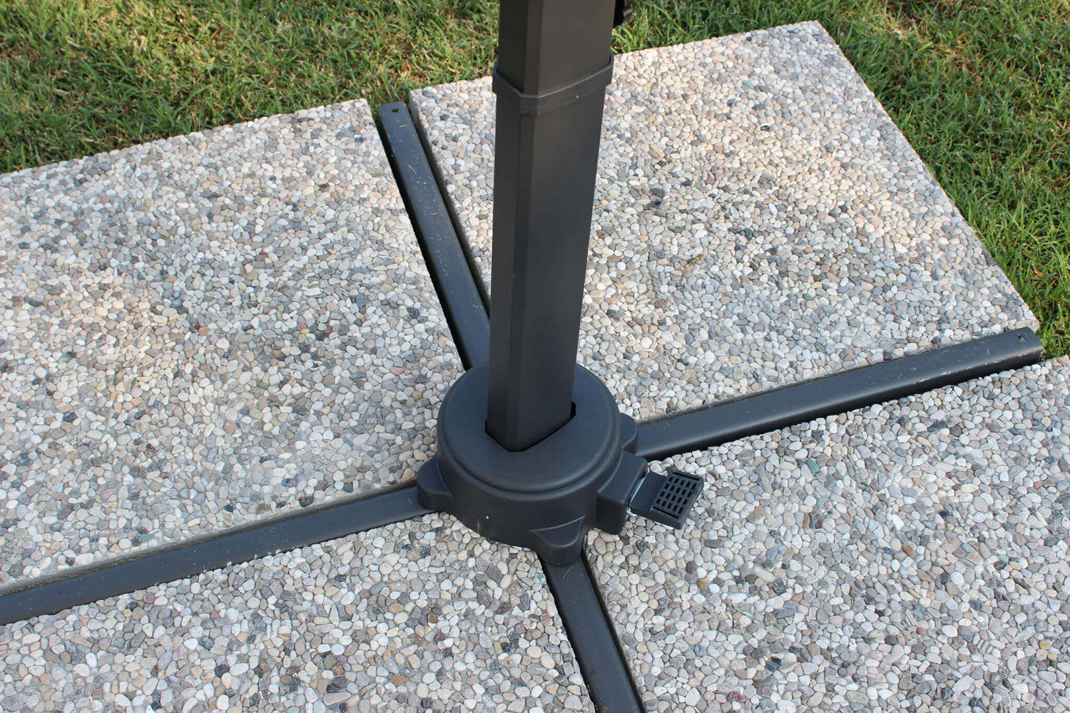 Ombrellone newton nero p/l 2 x 3 telo grigio