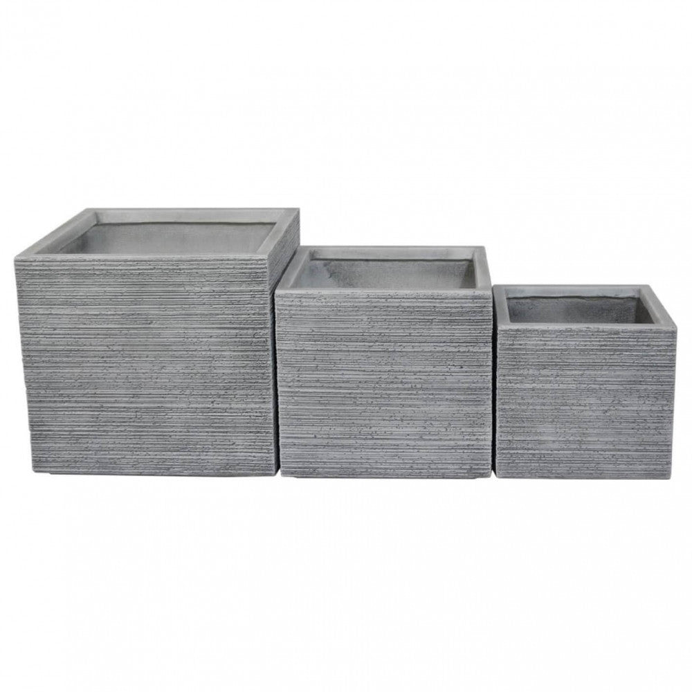 Set of 3 lavender vases