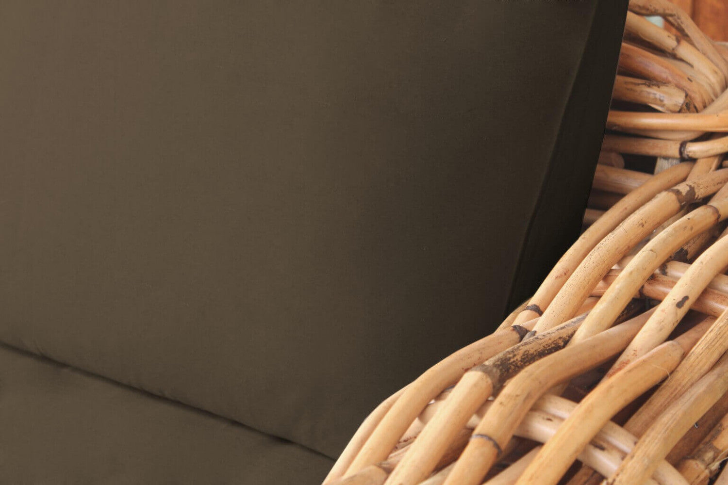 Divano polinesia 3 p c/cuscini